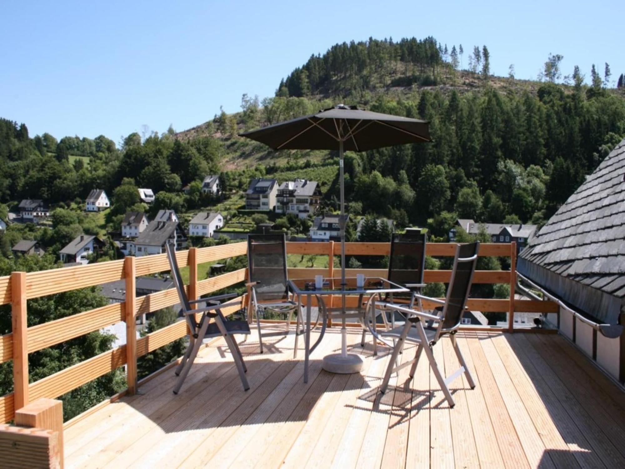 Large Holiday Home In Willingen With Private Garden And Several Terraces Exteriör bild